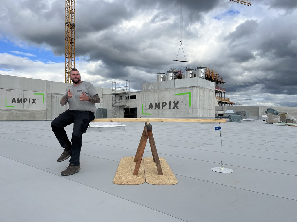 AMPIX® PVC - Montagehalter für das Flachdach (20 Stück / Karton)