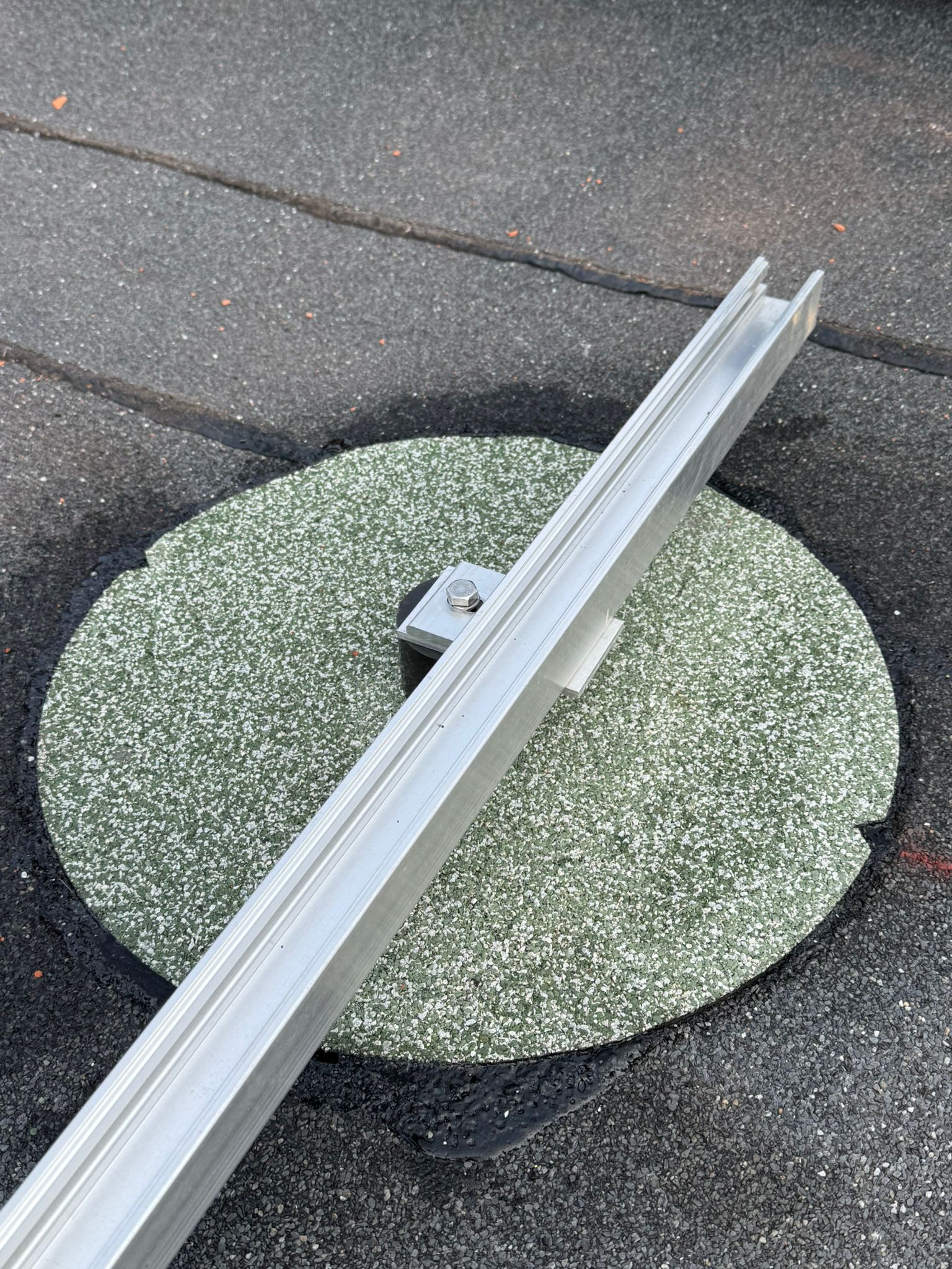 AMPIX® FPO/TPO - Montagehalter für das Flachdach (20 Stück / Karton)